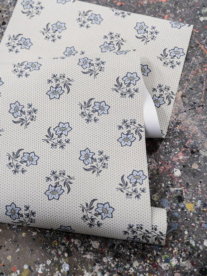 A beautifully stylistic floral wallpaper. Borrowed from an old Chinese woodblock printed textile, but with clear European influences. 
