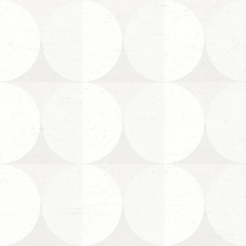 Colored in shades of white and grey, the alluring interplay of geometry in our Sahara Moon wallpaper will bring your walls to life.