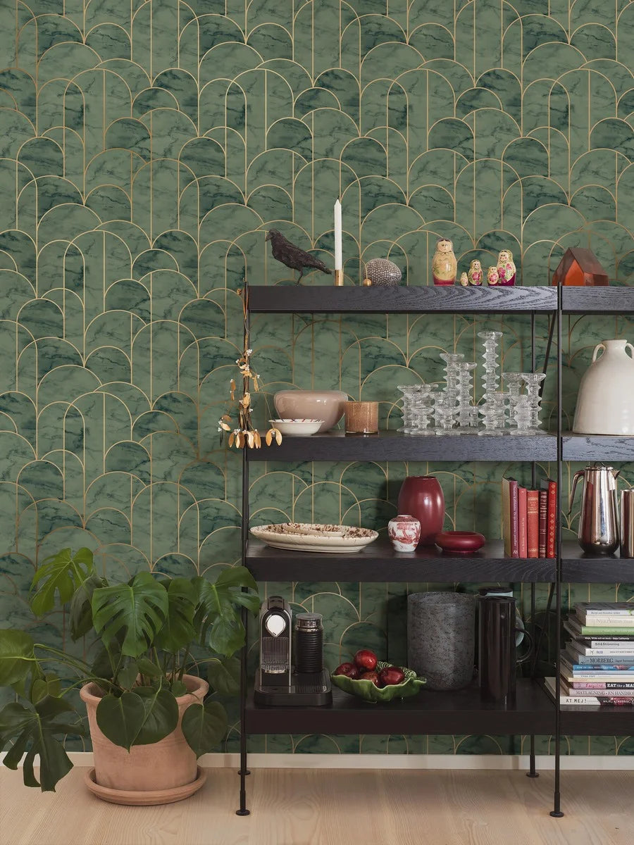 Colored in a green marble effect with exquisite gold detailing that shimmers in the light, our Arch wallpaper is simply stunning.