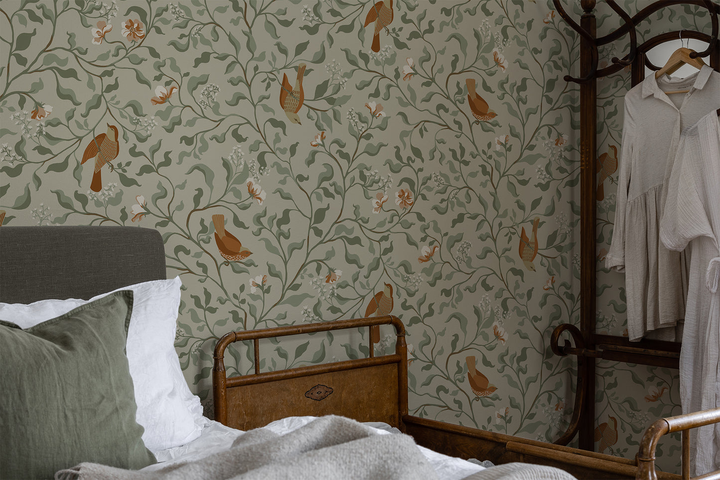 The wallpaper Josefin originates from a longing for spring and birdsong.