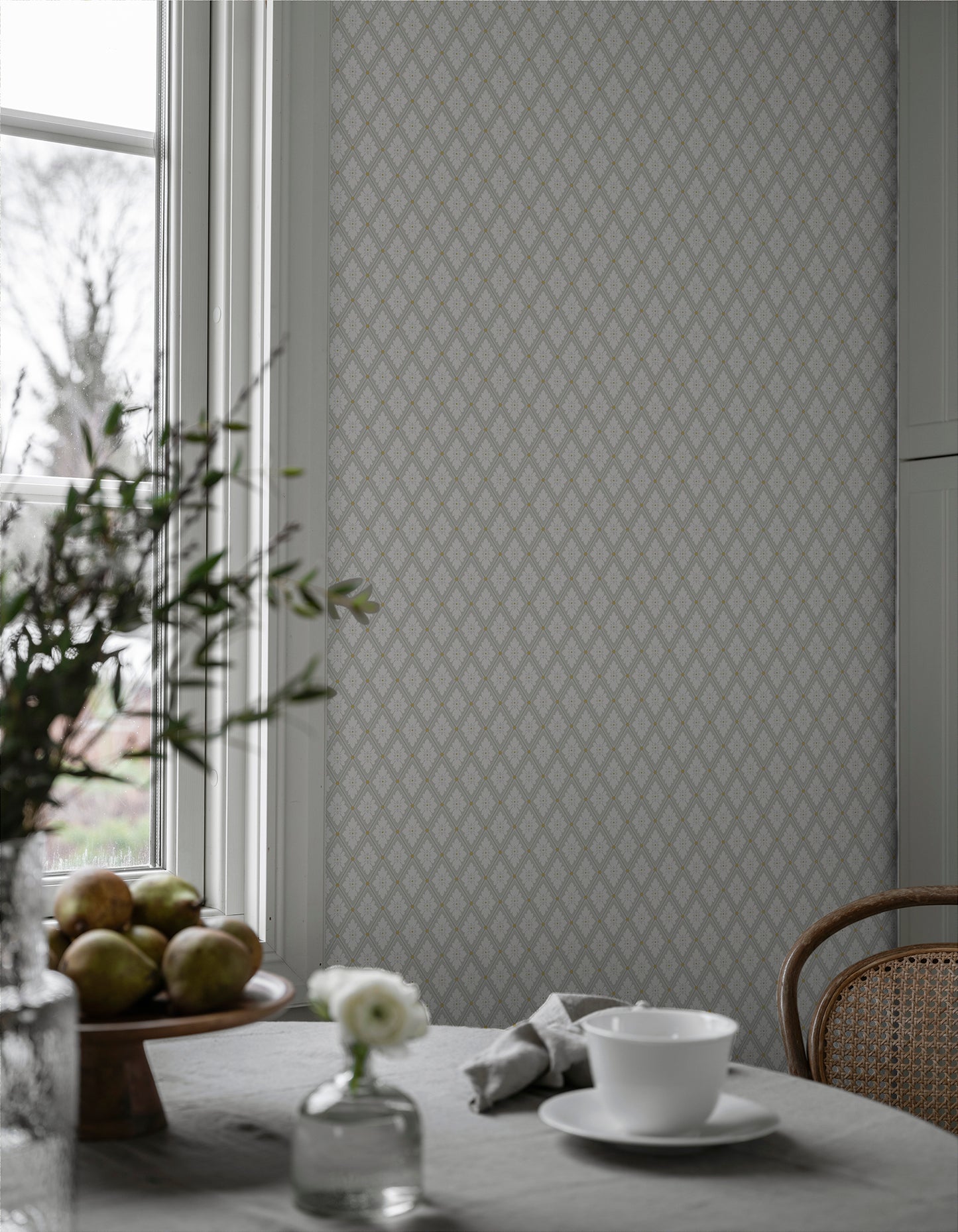 Our new wallpaper Selma is the younger sister of the popular Astrid.