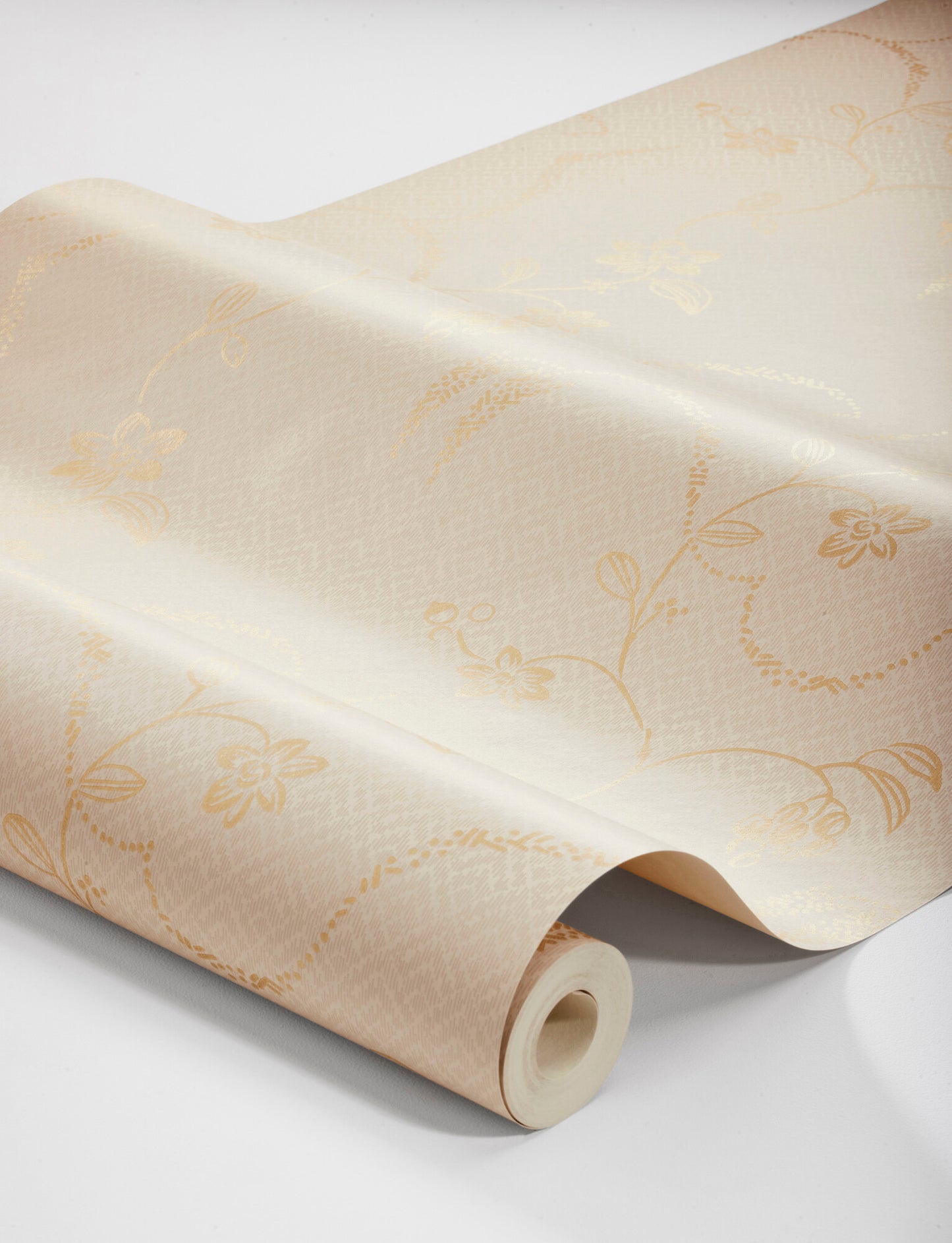 Colored in a gold and pink color scheme, our Elsie wallpaper is beautiful and romantic.