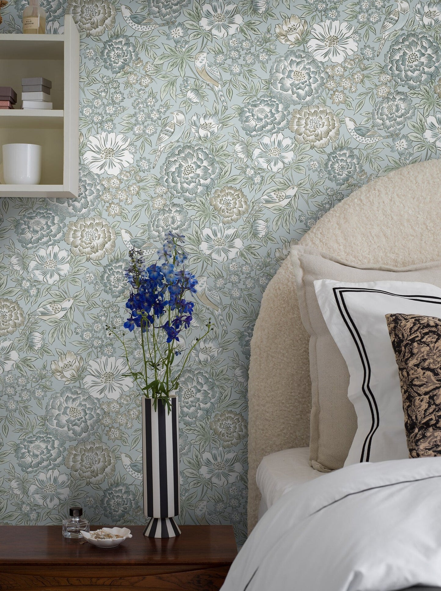 Experience the cool and refreshing expression of Dagmar wallpaper colored in shades of cool blue with hints of beige and muted teal green.