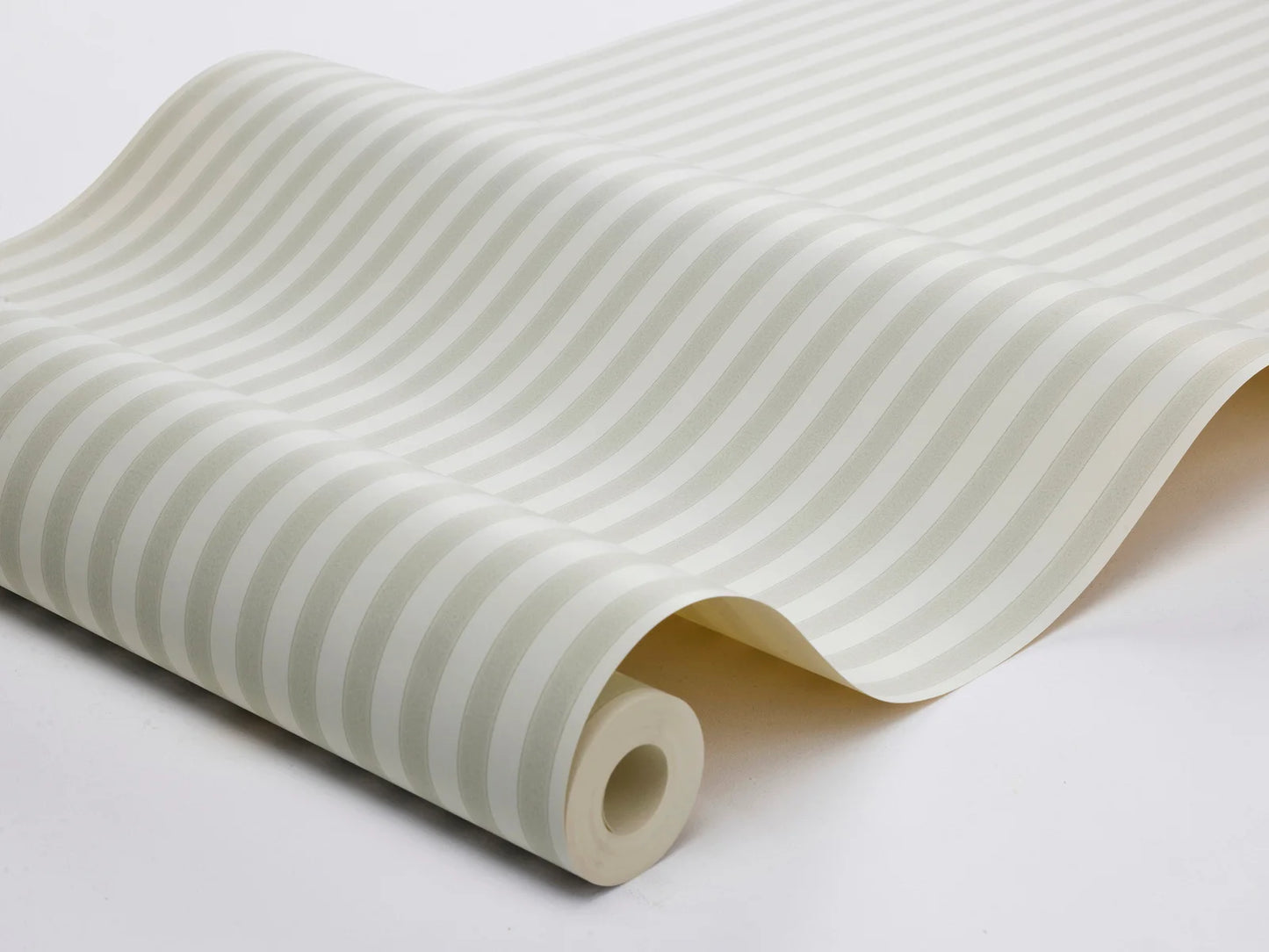Mölle Stripe is a striped wallpaper inspired by the classic Swedish seaside town of Mölle in Skåne – known for its free-spirited bathing culture at the turn of the 20th century.