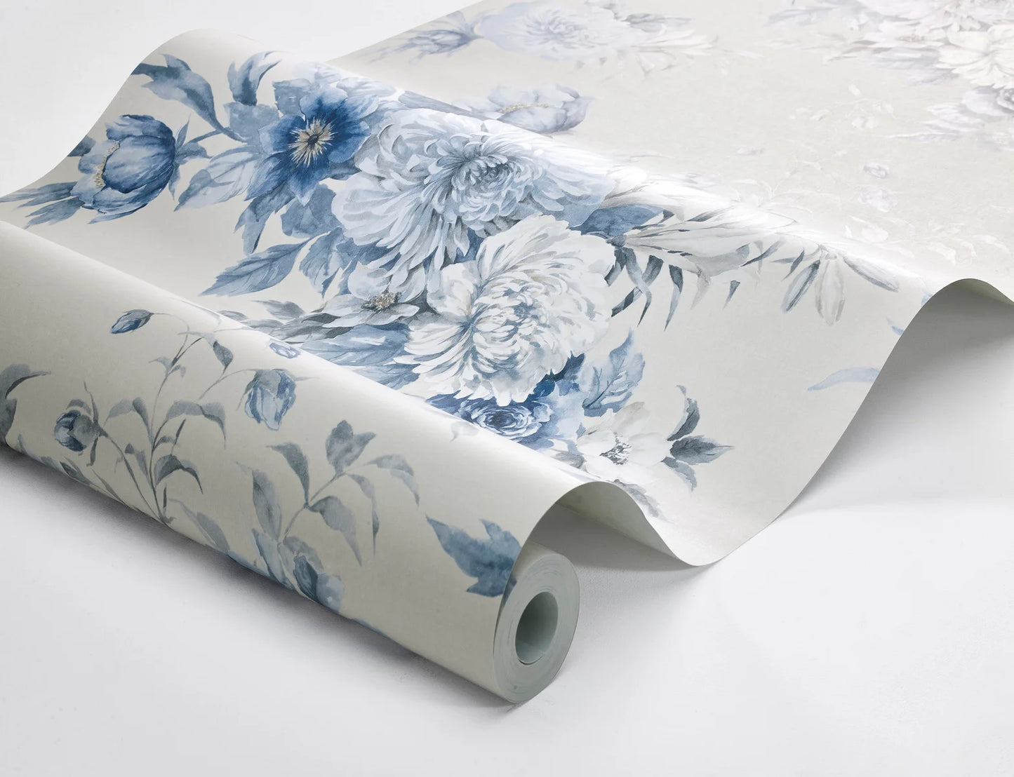 Cast on a pristine white base, this wallpaper features delicate porcelain blue flowers reminiscent of the hand-painted Chinese porcelain that has been a classic symbol of elegance and sophistication since the 17th century