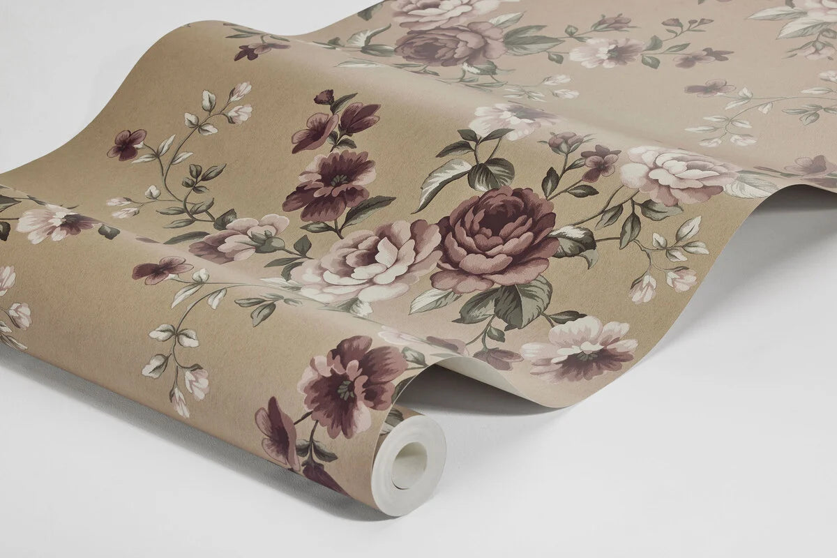 Colored in a muted burgundy red on a golden-brown background our Nomi wallpaper brings a touch of classic sophistication to your interior.