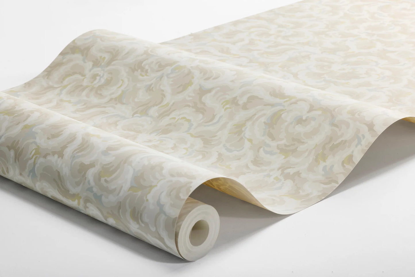 Like soft clouds drifting across the wall, the subtle texture of our Änggården wallpaper offers a calming, simple surface that reflects the 1930s move towards understated modernism.