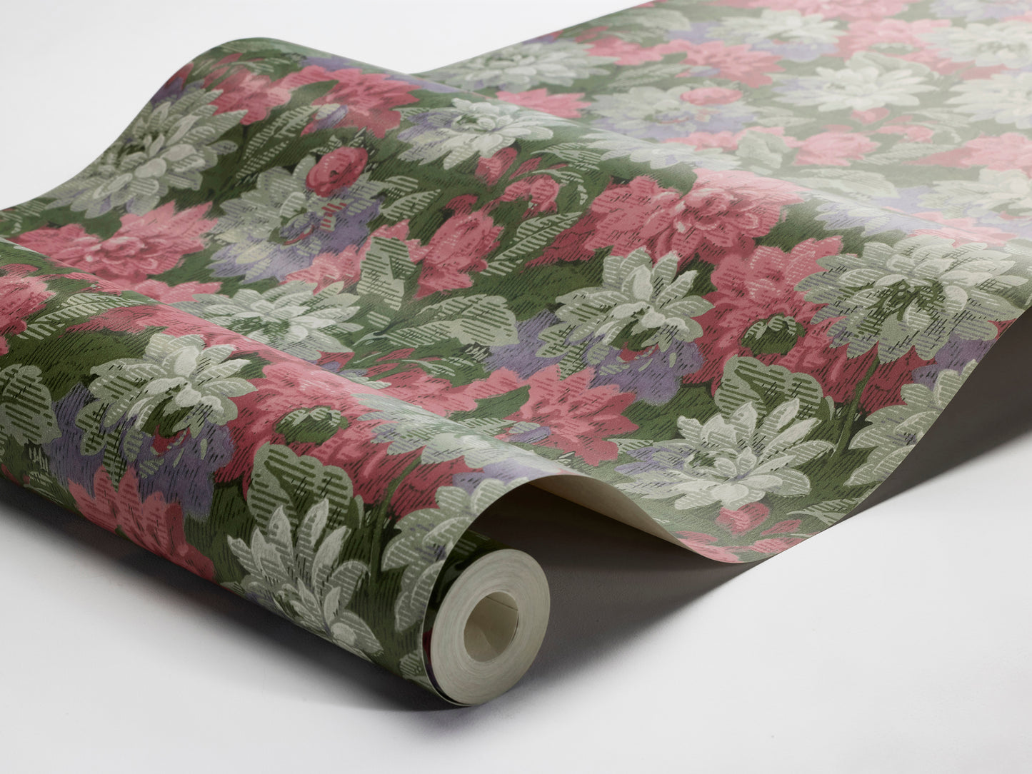 In its original colorway of green, vibrant pink, and soft purple, our Delilah wallpaper celebrates the beauty of blooming dahlias.