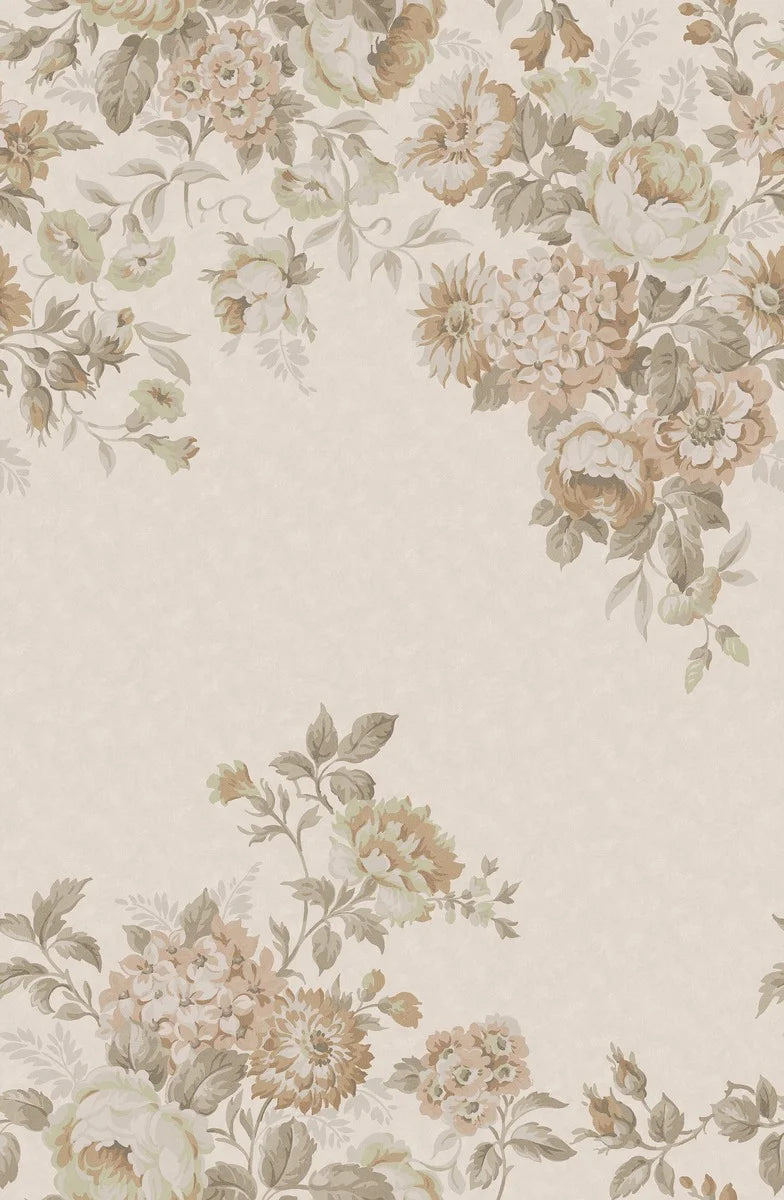 Hortensia Grand is a magnificent mural wallpaper where hydrangea, dahlia, and rose intertwine in a hand-painted pattern.