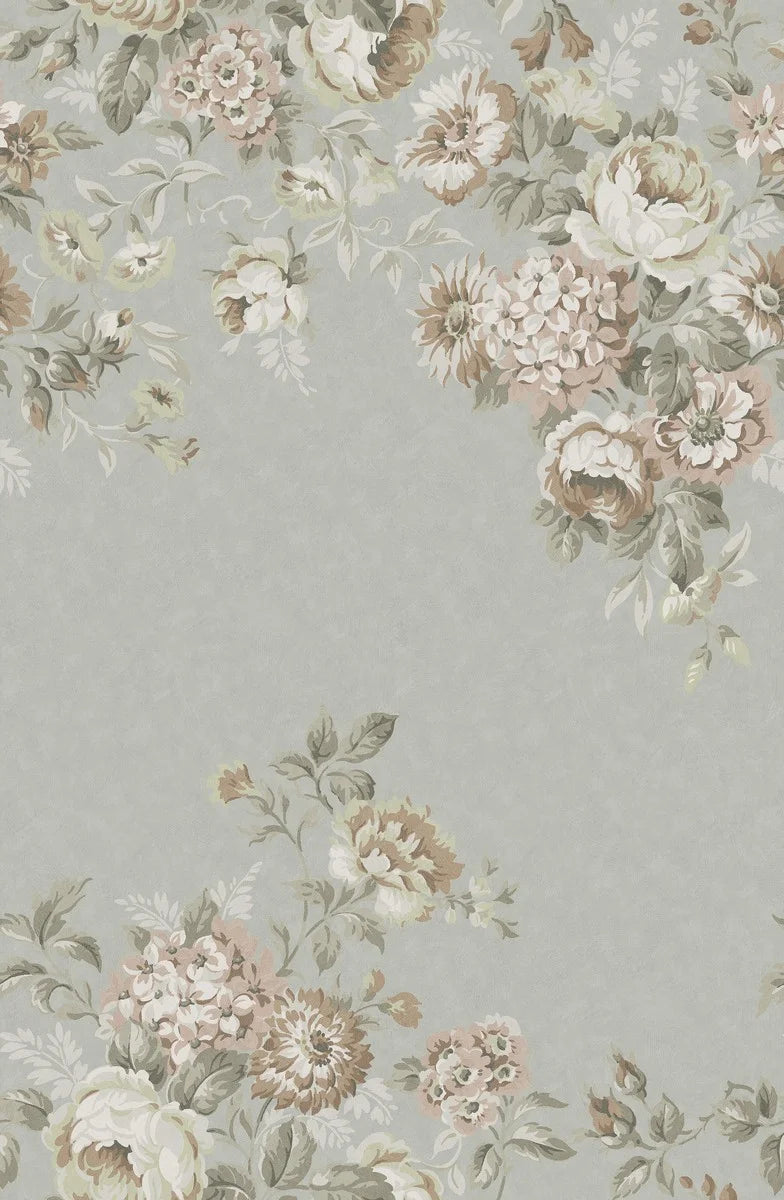 Hortensia Grand is a magnificent mural wallpaper where hydrangea, dahlia, and rose intertwine in a hand-painted pattern.