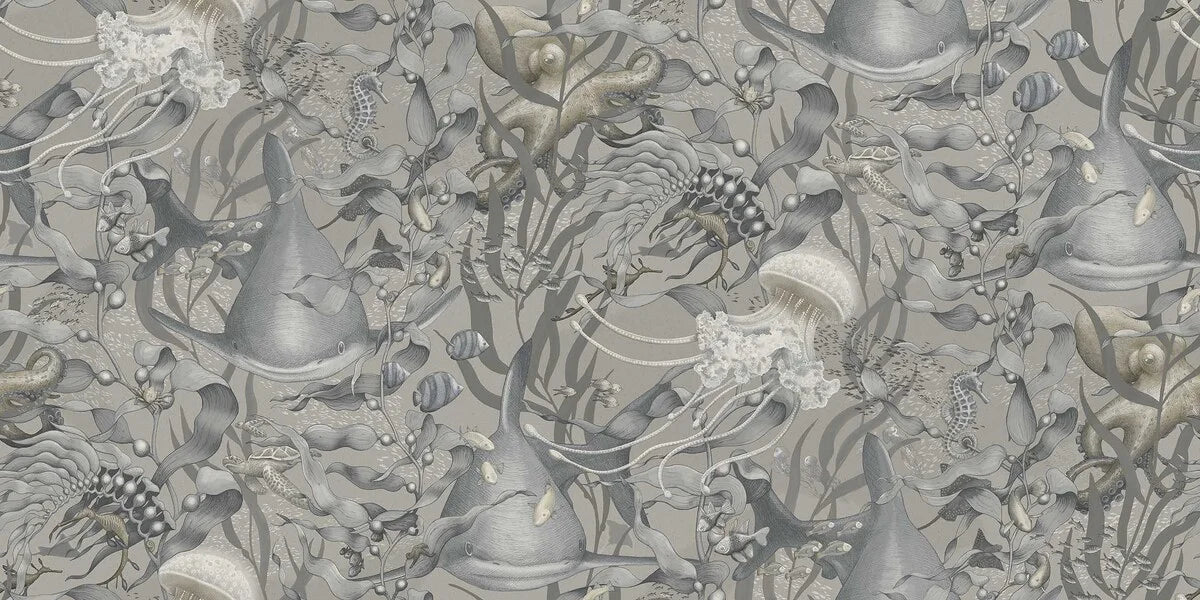 Welcome to the deep sea! The Underwater Magic Grand wallpaper is covered in a large-scale underwater forest of swaying kelp, filled with starfish, jellyfish, turtles, octopuses, and other fascinating creatures.