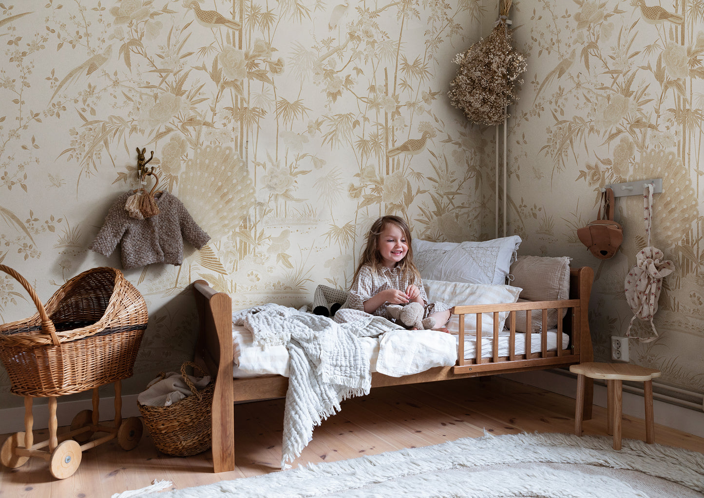 Chinoiserie Garden, Beige - S10544 Mural