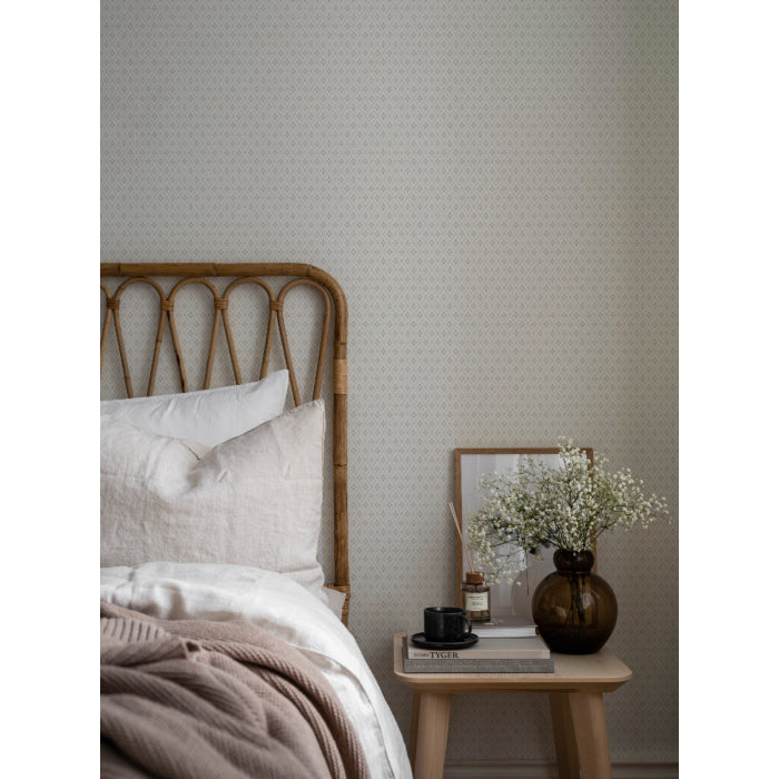 Lillstjärna wallpaper is a beloved classic that never ceases to be popular.