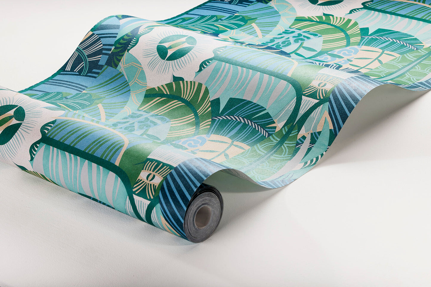 Hypnotic Safari - 2069