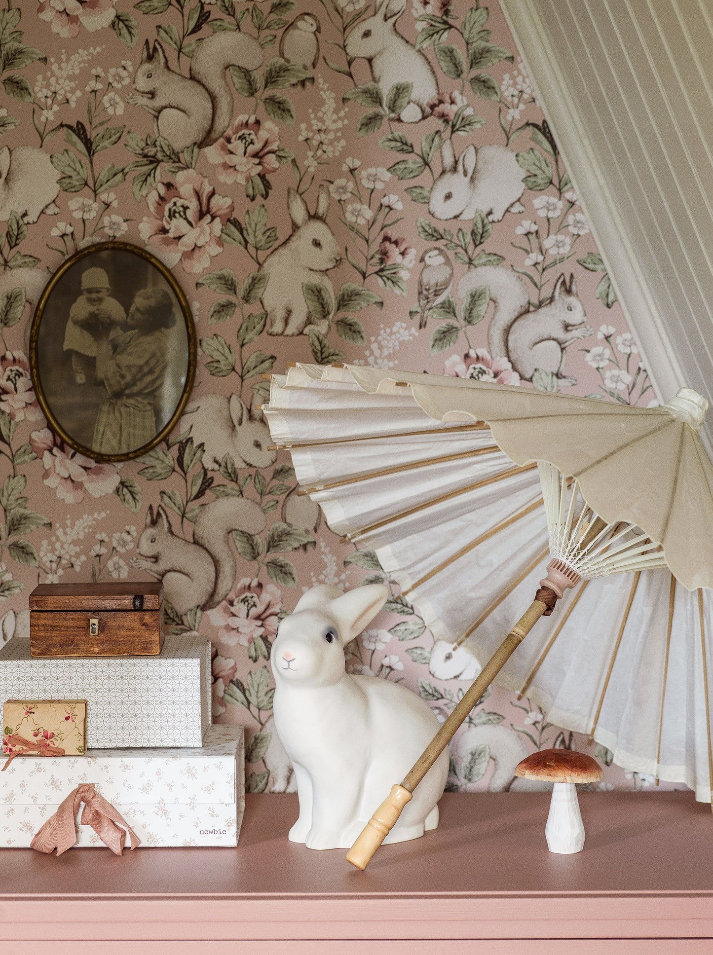 Colored in a pretty palette of pinks and greens, our Magic Forest wallpaper is utterly enchanting.