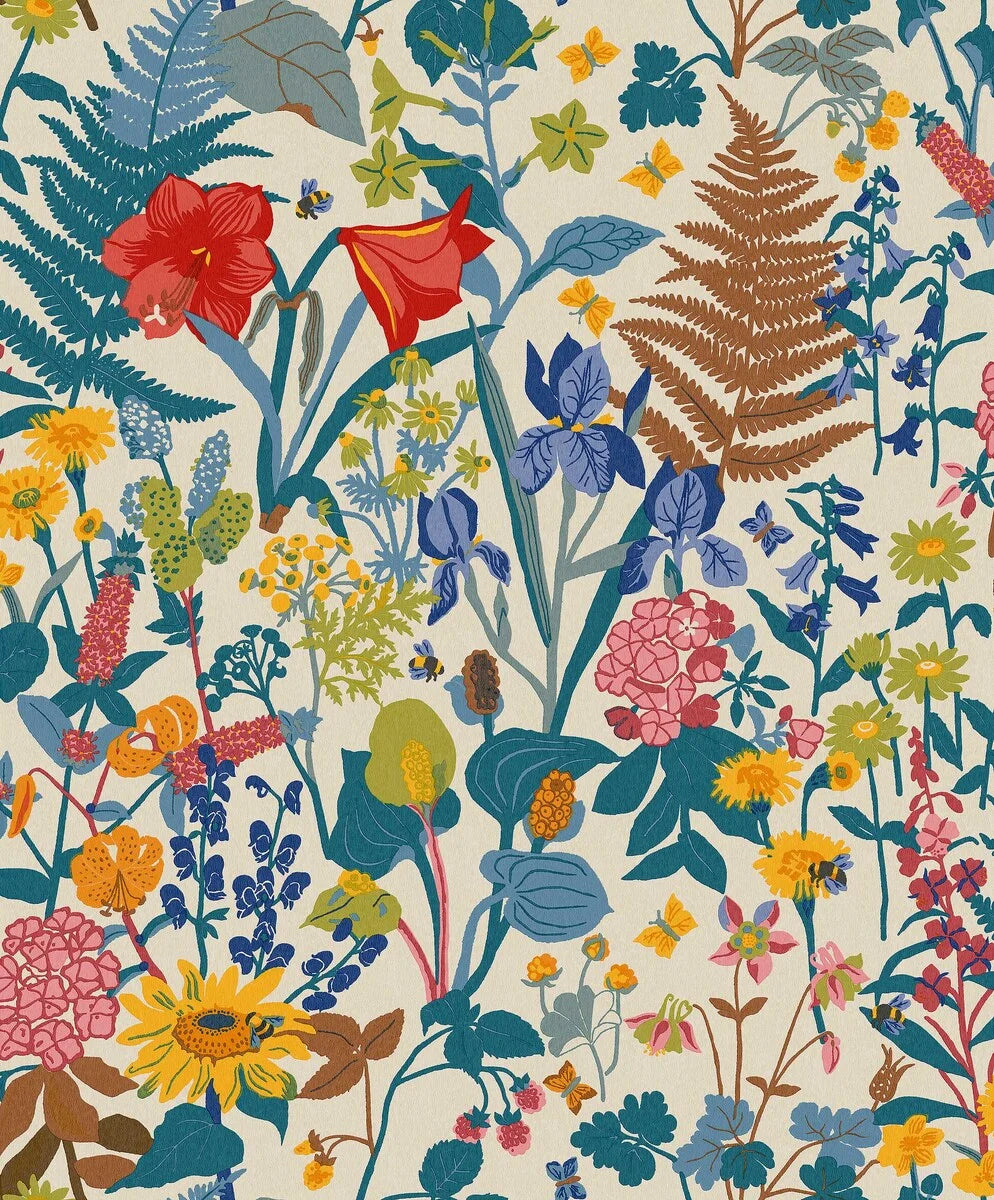In a light multi-colored palette with a soft linen background, this version of our Stugrabatt wallpaper bursts with lush greenery and vibrant blooms.