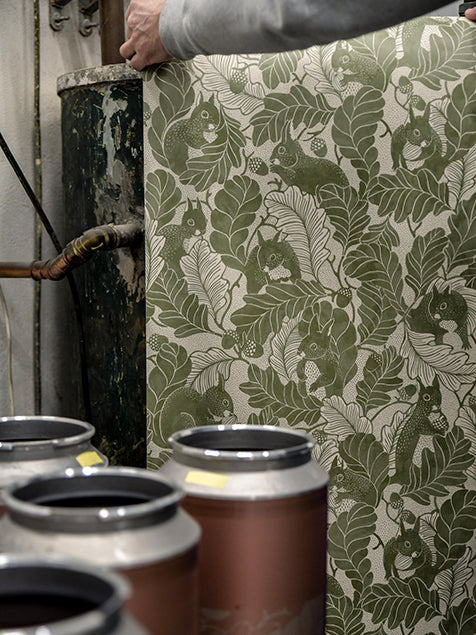 Oak Tree Tails Olive - 19-55
