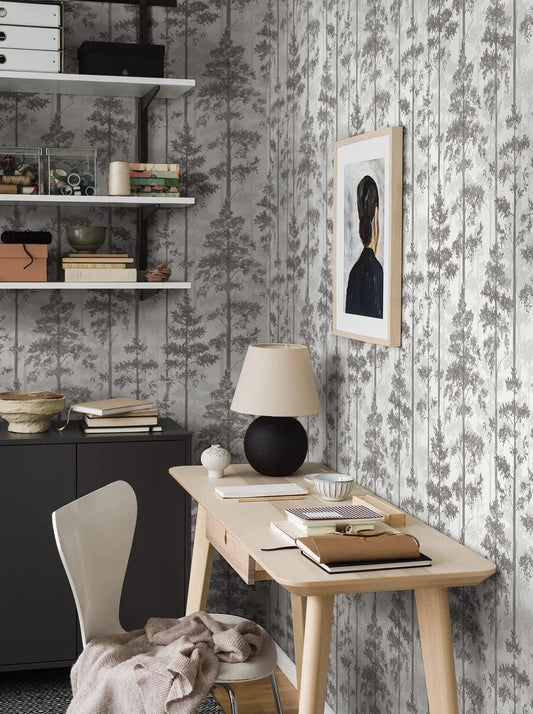 Colored in a subtle yet eye-catching black and white color scheme, our Ronja wallpaper oozes Scandinavian style and calm character. 