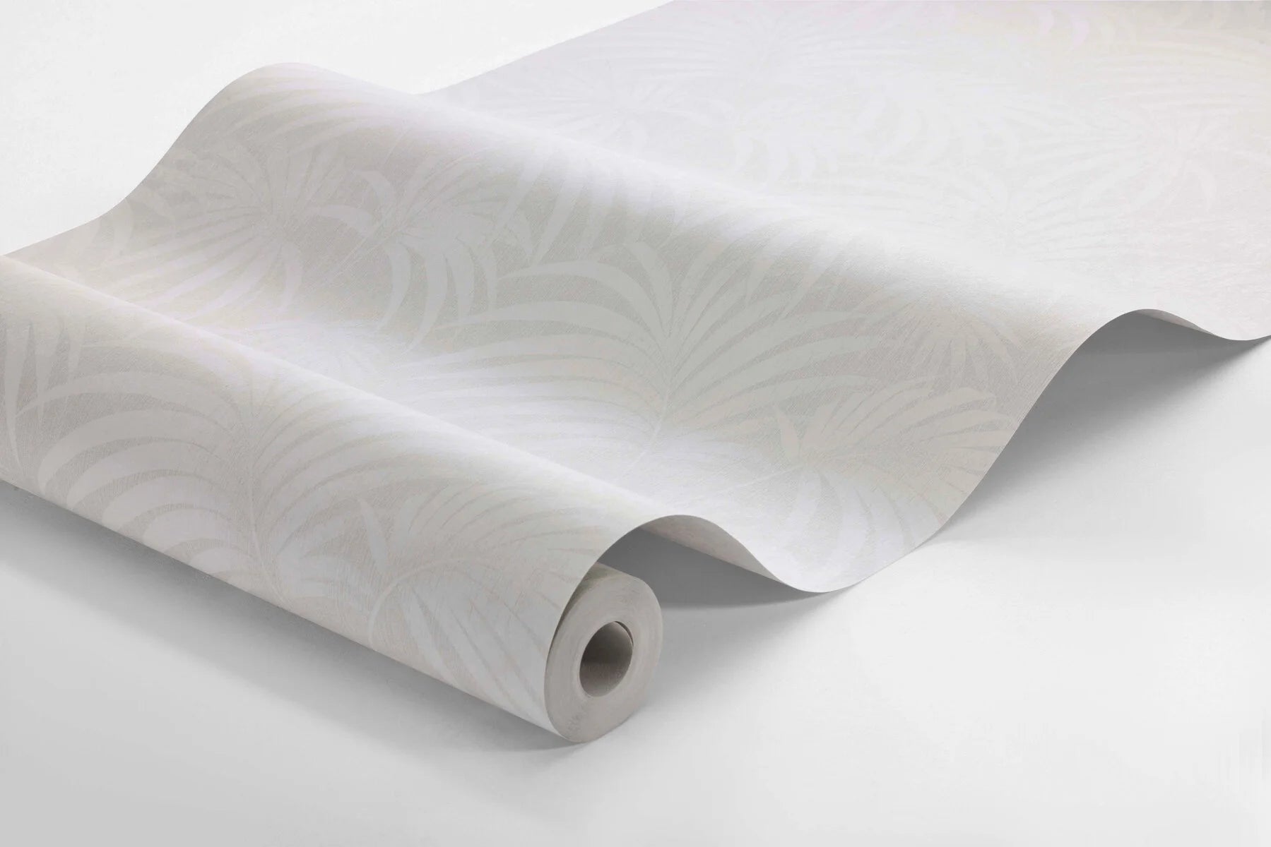 Elevate your home with the understated elegance of our Paula wallpaper in harmonious shades of grey. 