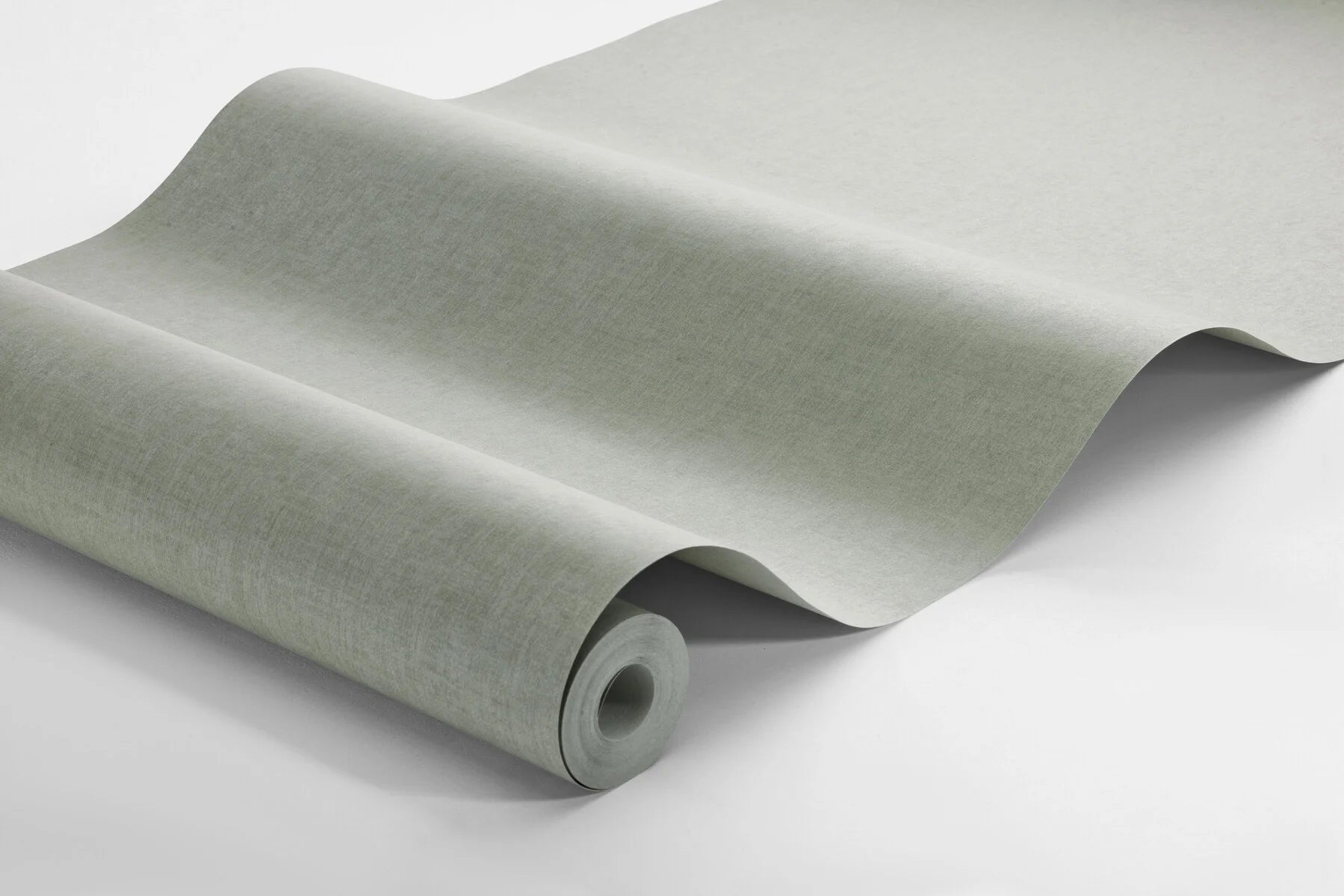 Add depth and life to your walls with our Vega wallpaper in a green hue. 