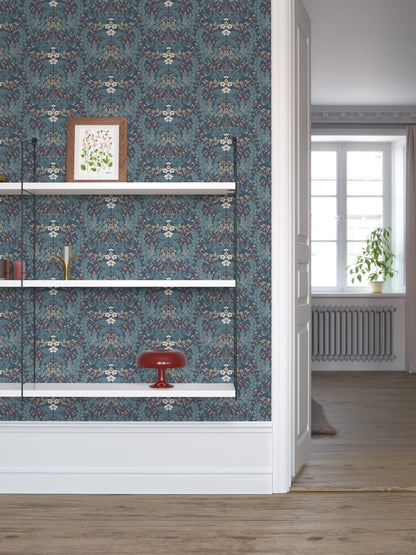 In the wallpaper pattern&nbsp;Saga, the forest's plants are brought to life.
