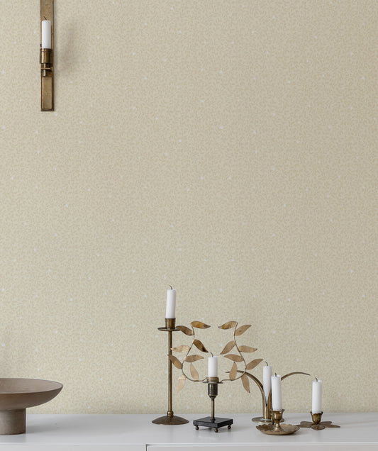 Edvin is a subtle and delicate pattern where growing foliage and small twinflowers gently spread across the wallpaper.