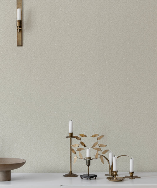 Edvin is a subtle and delicate pattern where growing foliage and small twinflowers gently spread across the wallpaper. 