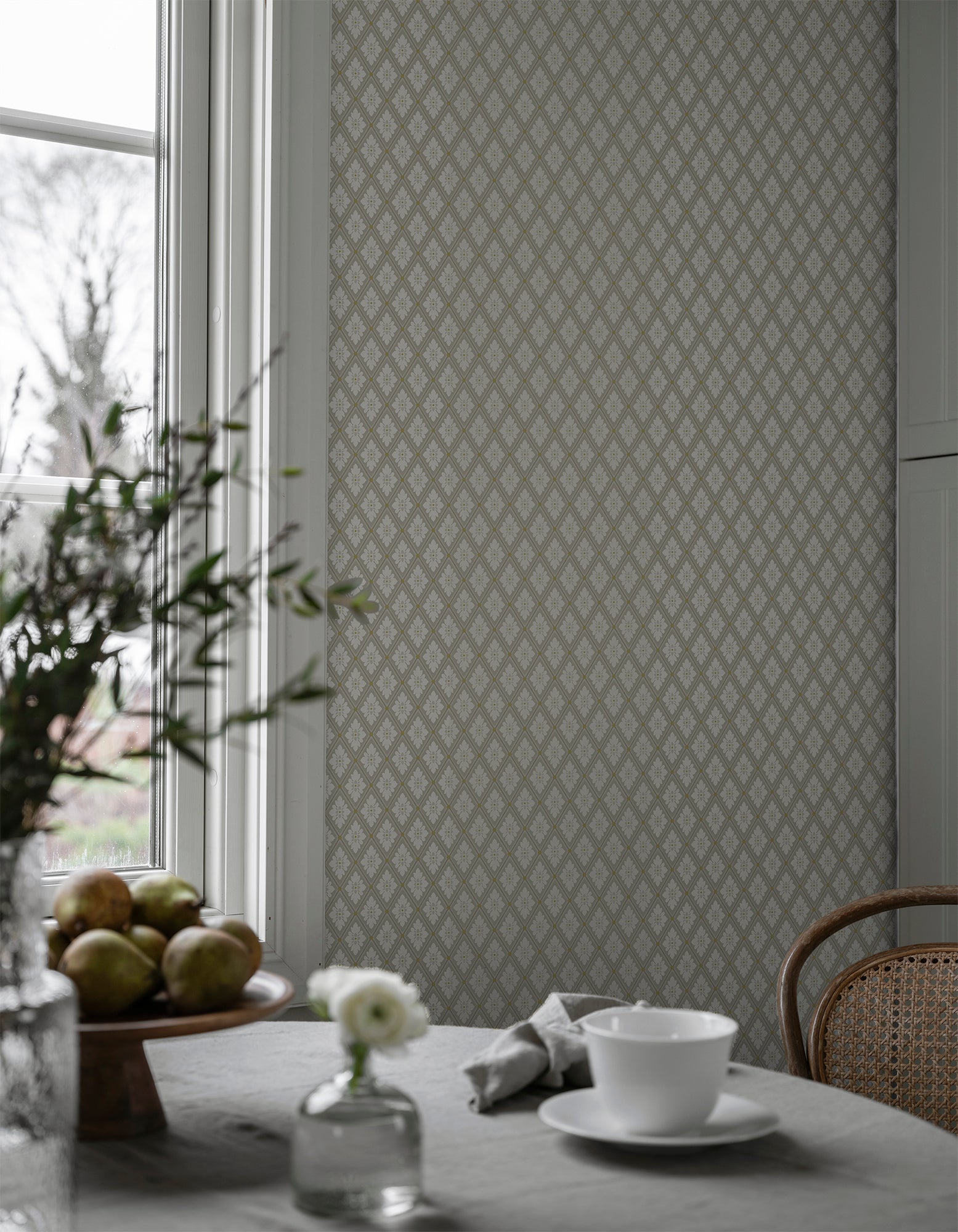 Our new wallpaper Selma is the younger sister of the popular Astrid.