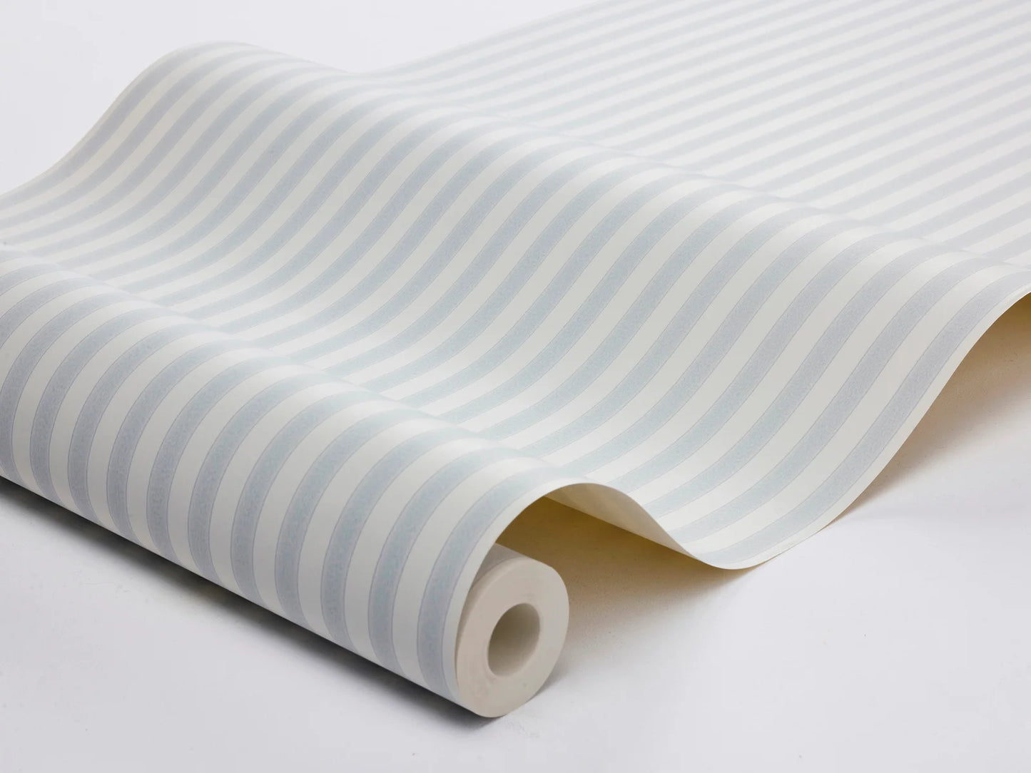 Mölle Stripe is a striped wallpaper inspired by the classic Swedish seaside town of Mölle in Skåne – known for its free-spirited bathing culture at the turn of the 20th century.