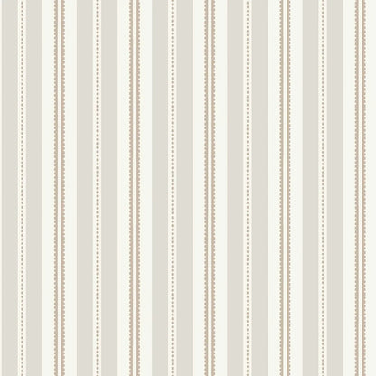 Warm and sophisticated, our Hedda wallpaper is colored in a palette of light grey with accents of hazelnut brown. 