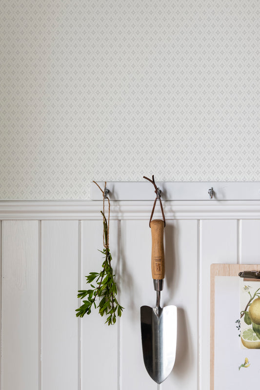 Lillstjärna wallpaper is a beloved classic that never ceases to be popular.