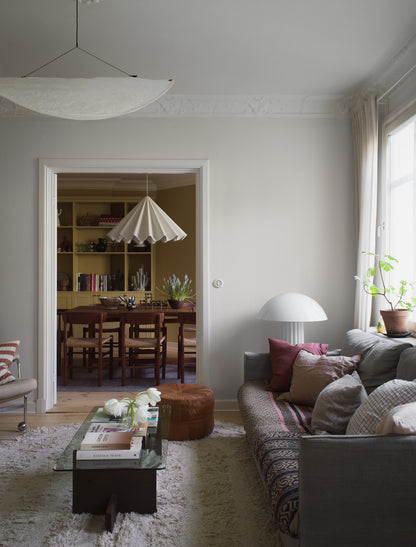 Porcelain is a White wallpaper in a cool shade inspired by the almost translucent look of antique porcelain.