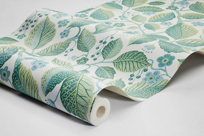 Set on a white base with vibrant green and blue tones, our Elm Tree wallpaper exudes a fresh and happy energy. 