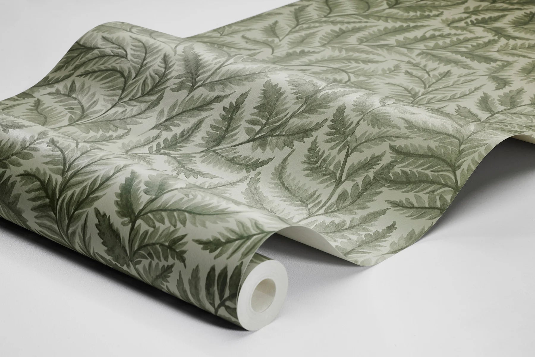 Colored in a gentle grey-green palette, our Ferns wallpaper creates a soothing and harmonious feel in rooms. 