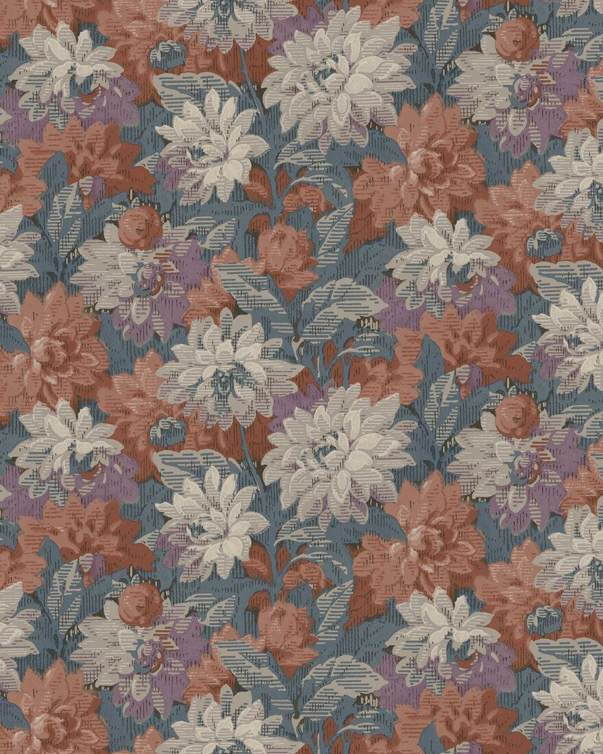 Colored in deep blue, brick red, and soft grey-purple tones, our Delilah wallpaper captures a dramatic and refined aesthetic. 