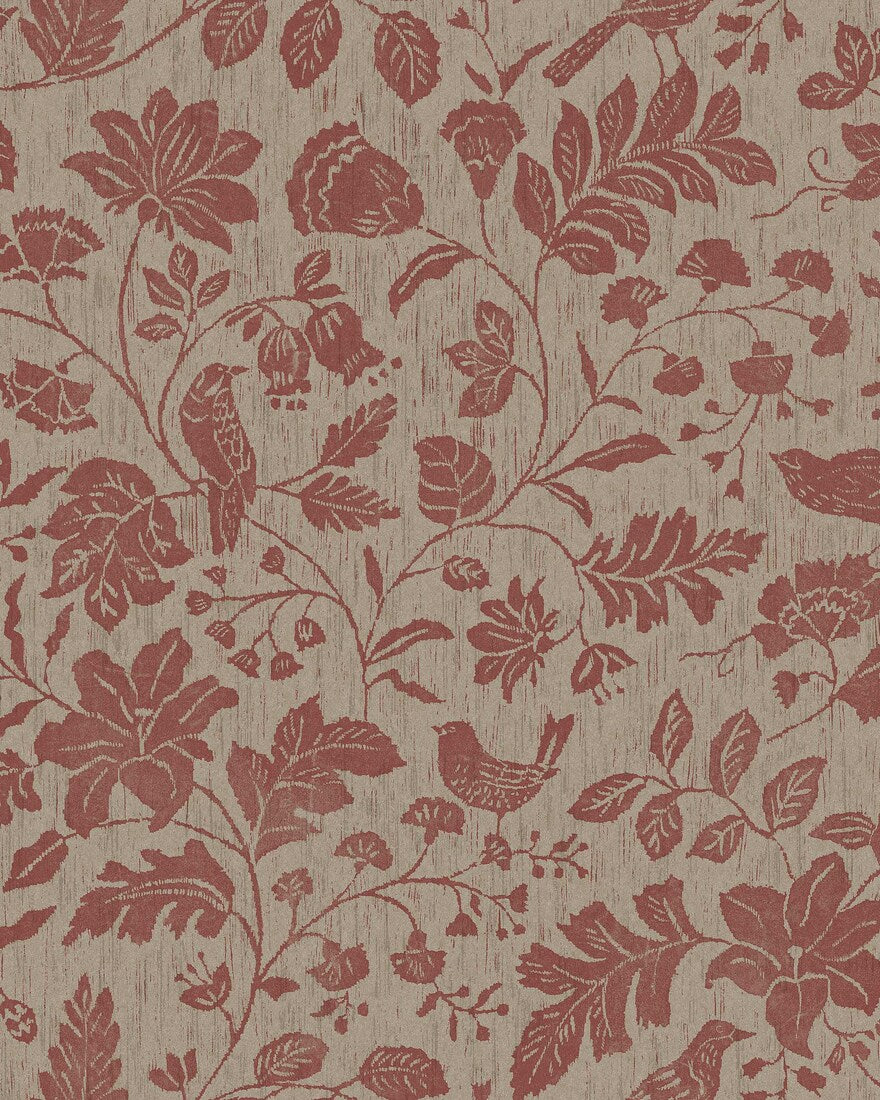 Colored in muted reddish-brown tones on a soft grey-brown base, our Isidor wallpaper reveals a graceful scene of birds and blossoms nestled among leafy branches. 