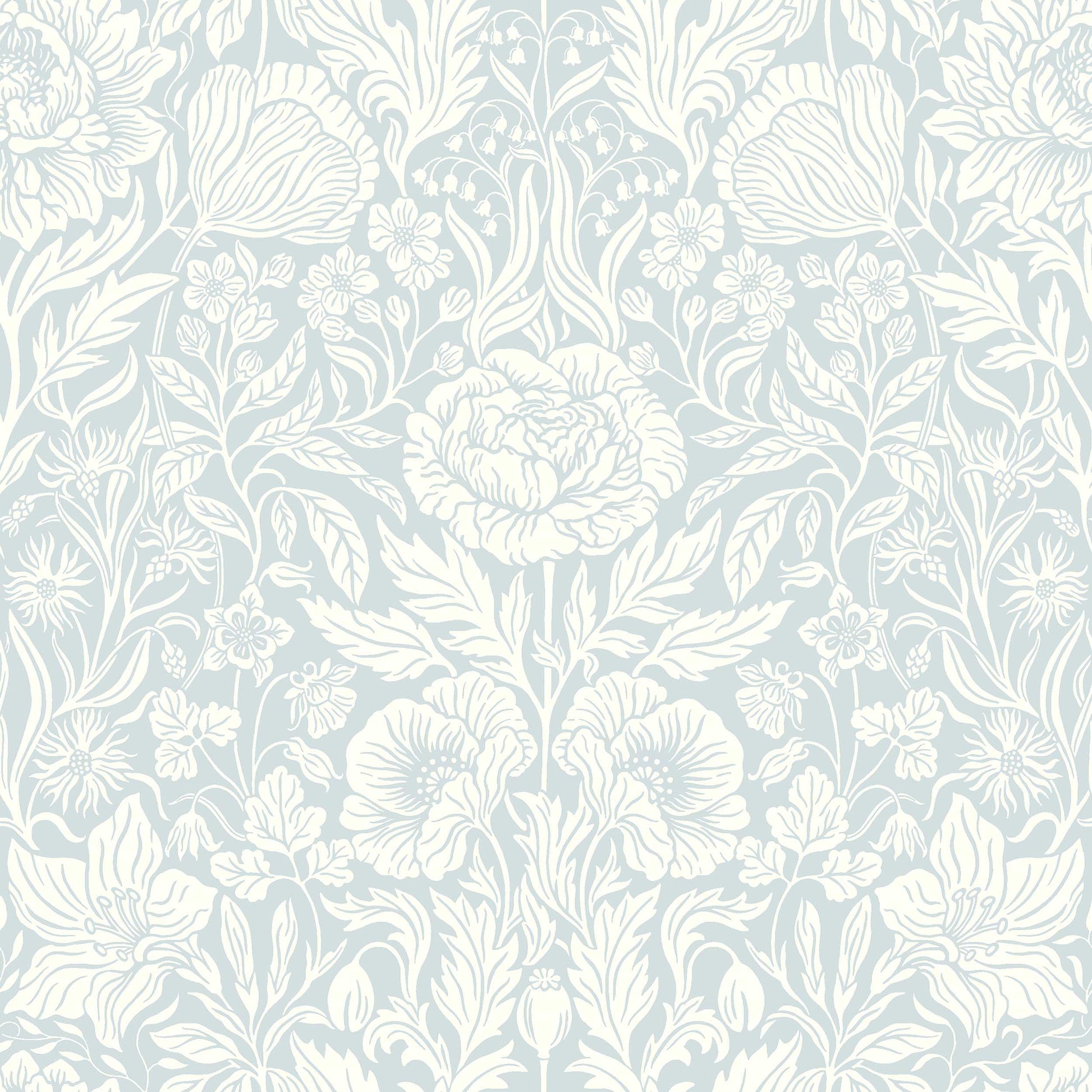  Inspired by the Leksand manor house of the same name, we created the large-floral wallpaper Hildasholm, shown here in glue print with a white pattern on a light blue background. 