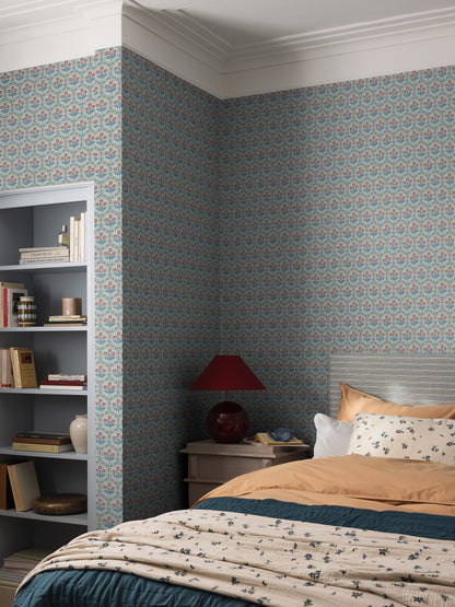 Cecilia is a small-scale floral wallpaper with a rhythmic pattern of sweet little flowers framed by geometric floral garlands.
