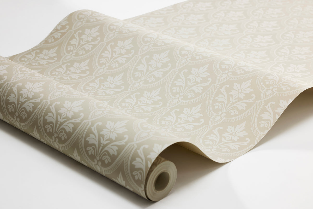 The Harald wallpaper’s decorative ornamentation exudes Classic elegance, while the light, soft color scheme gives this characteristic 19th-century wallpaper a light and airy expression.