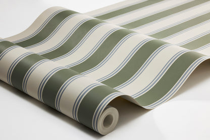 The Striped wallpaper Eleonora is a historic wallpaper from our archive, Classic elegant in its expression.