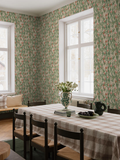 On the Peach Tree wallpaper, fully ripe fruits grow side by side with beautifully fragrant peach blossoms. 