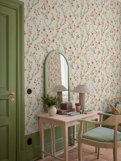 The light, Floral Bouquet Flowers wallpaper creates a soft, inviting atmosphere with its romantic pattern. Among eucalyptus and trailing ivy, flowers such as astrantia, dahlia, nasturtium, alstroemeria, and chrysanthemum bloom.