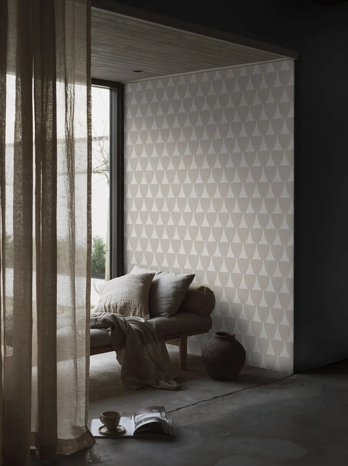 This wallpaper has a textile structured look and gives every home a quirky yet sophisticated vibe.