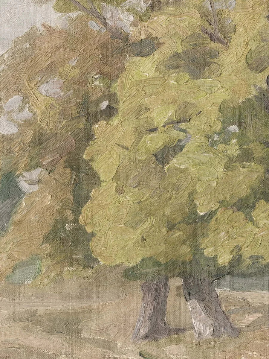 In the wallpaper Hedgerow Landscape’s open landscape, bushes and towering oaks emerge against a light grey-blue sky, as if on a large mural. 