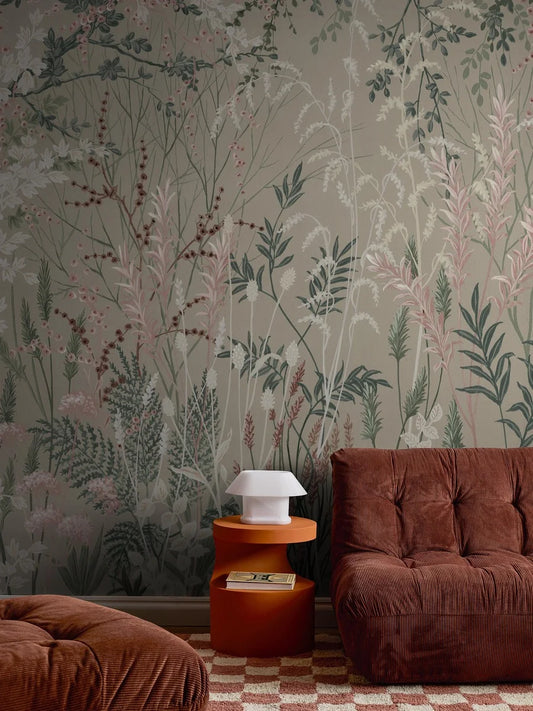 The large-scale mural wallpaper Hawthorn depicts a blooming meadow – or perhaps a wild garden.