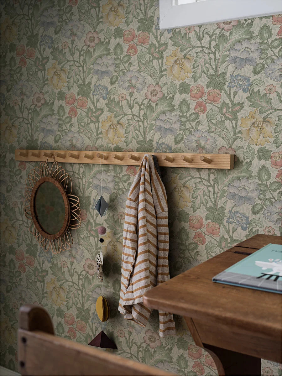 Featuring florals in bright and lovely red, yellow, blue and purple shades and foliage in soft green tones, our Jane wallpaper brings to the mind the sweet scents and sights of an English spring day. 