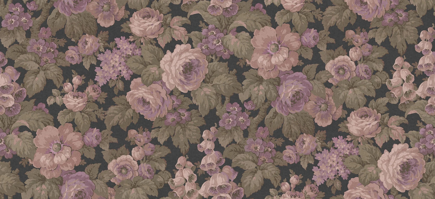  A textile-like effect in the pattern gives the wallpaper a soft, cozy expression. 