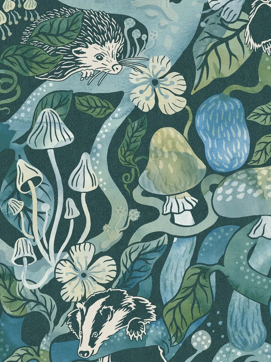 The wallpaper is an enlarged digital reprint of the Magic Woods children’s design – like an enchanting wall painting!