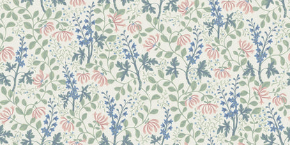 Across the light, large-floral Trädgårdsfröjd Grand wallpaper climbs a winding green foliage accented with blue delphiniums and pink honeysuckle on a cream-white background.