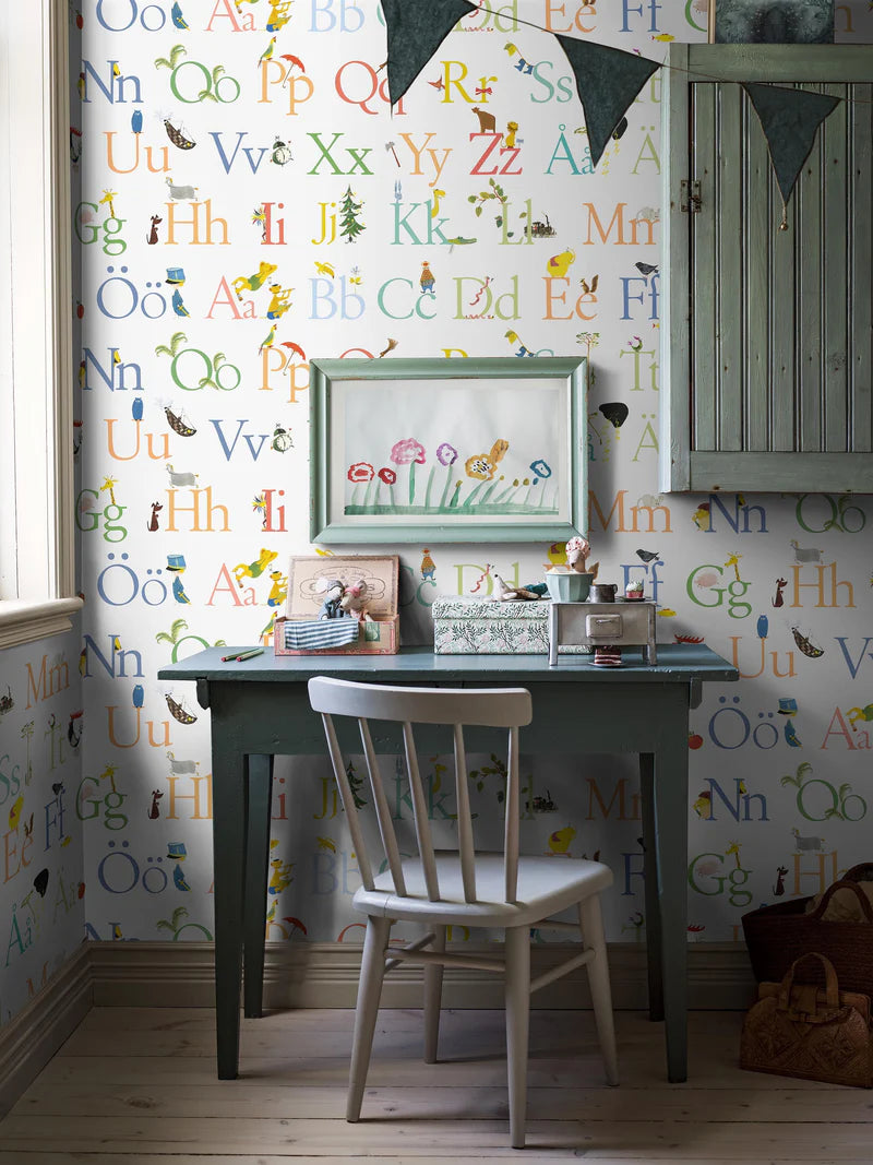 The ABC mural wallpaper brings a Swedish design classic to life in a new format. Stig Lindberg’s beautiful typography and playful illustrations are taken from the book ABC